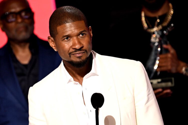 Usher, un discours poignant pour un prix d'une vie au BET Awards