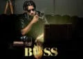 Pour son nouveau projet, Steves J. Bryan campe en “Boss”