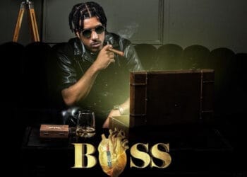 Pour son nouveau projet, Steves J. Bryan campe en “Boss”