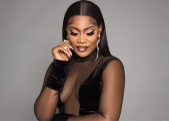 Rutshelle Guillaume plongée dans la tristesse, sa mère décédée