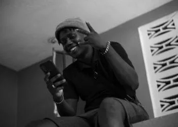 Une perte de plus pour Evazyon Mizik: le rappeur Opak plie bagage