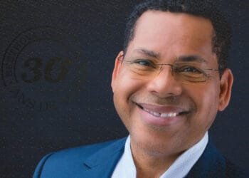 Du haut de ses 35 ans de carrière, Beethova Obas lance le concours « Ann Chante Bethov »