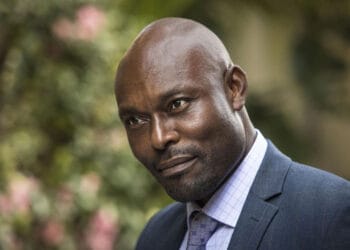 Le célèbre acteur haïtien, Jimmy Jean-Louis, sélectionné aux African Movie Academy Awards