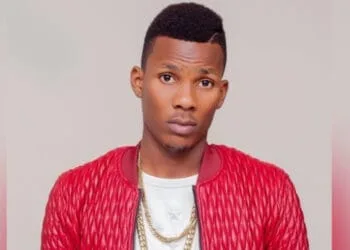 3 novembre 2022 : le rappeur Toby Anbakè fête ses 32 ans !