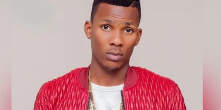 3 novembre 2022 : le rappeur Toby Anbakè fête ses 32 ans !