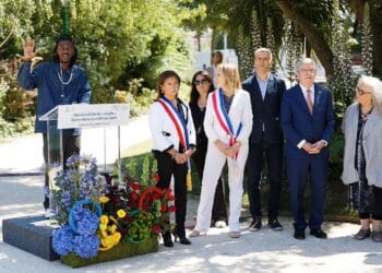 Inauguration de l’œuvre «Salon» à Paris : Jean d'Amérique porte la flamme de la poésie