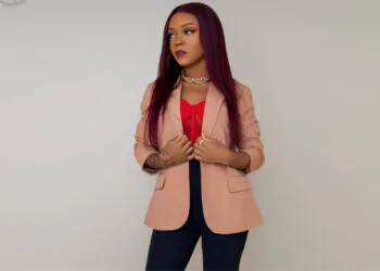 « Rezilyans », le premier EP de Winnie, une ode à la persévérance et à la reconstruction