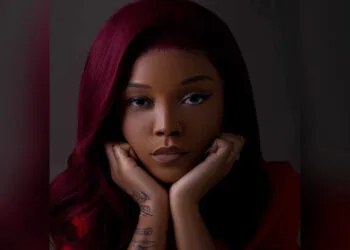 Rezilyans : sortie imminente du premier EP de la chanteuse Winnie