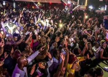 015094ab 85a4 4028 B549 53903898b79e