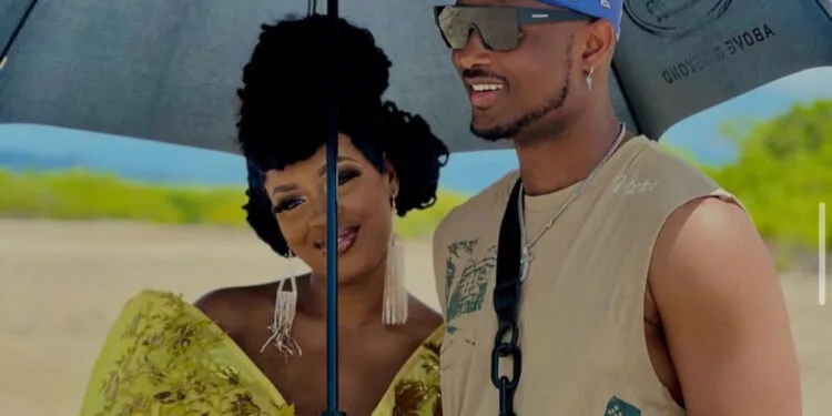 Bedjine Et K Dilak, Une Complicité Artistique Au Delà De La Scène