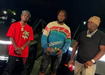 Topson dévoile le clip « Kanpe an boss » en collaboration avec Haiti Daboss et Biggystal