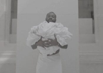 Samuel Suffren expose son projet « en présence de tous les êtres » au Musée du Louvre